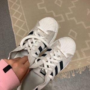 Adidas Superstar